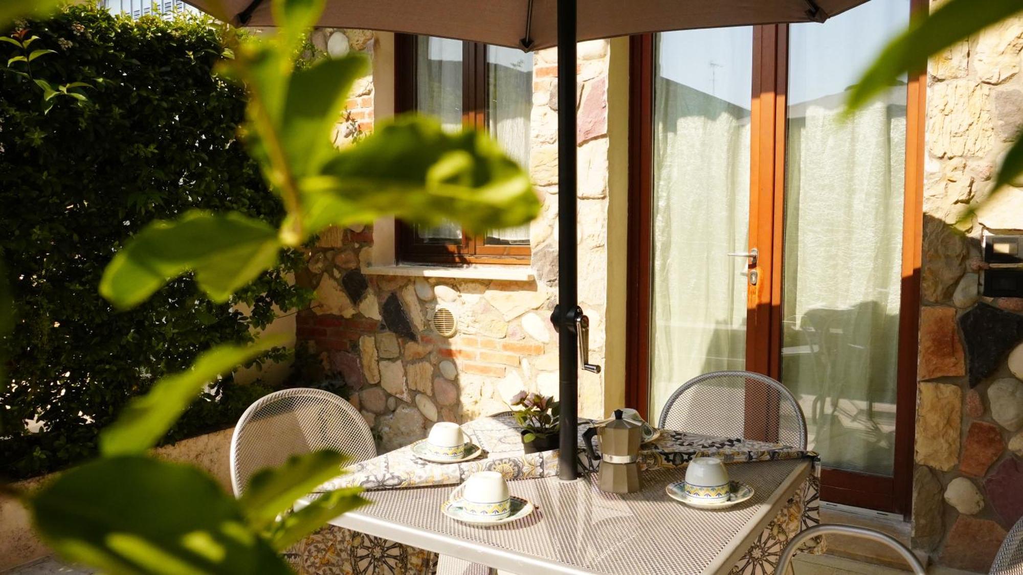 Case Vacanza Le Vele Desenzano del Garda Dış mekan fotoğraf